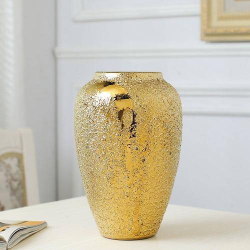 Vase design en céramique dorée style Luxury - vue 7 sur 7