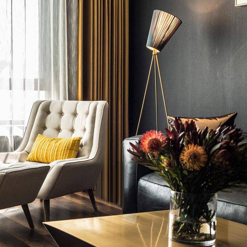 Lampadaire design LED en fer tripode Creative - vue 5 sur 11