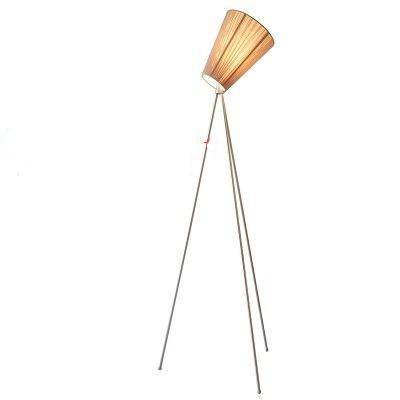 Lampadaire design LED en fer tripode Creative - vue 7 sur 11