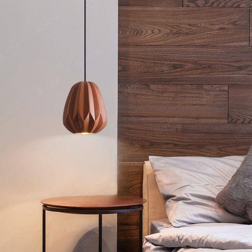 Suspension design LED en résine colorée style Hang - vue 5 sur 11