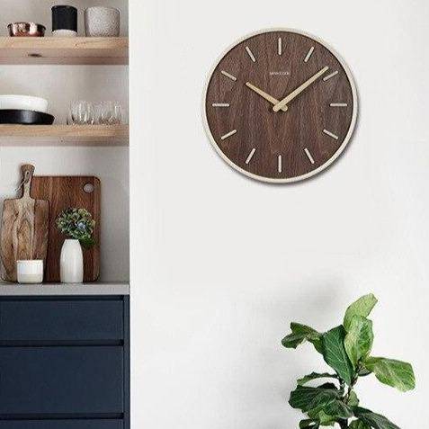 Horloge murale ronde en bambou 30cm Bar - vue 3 sur 6