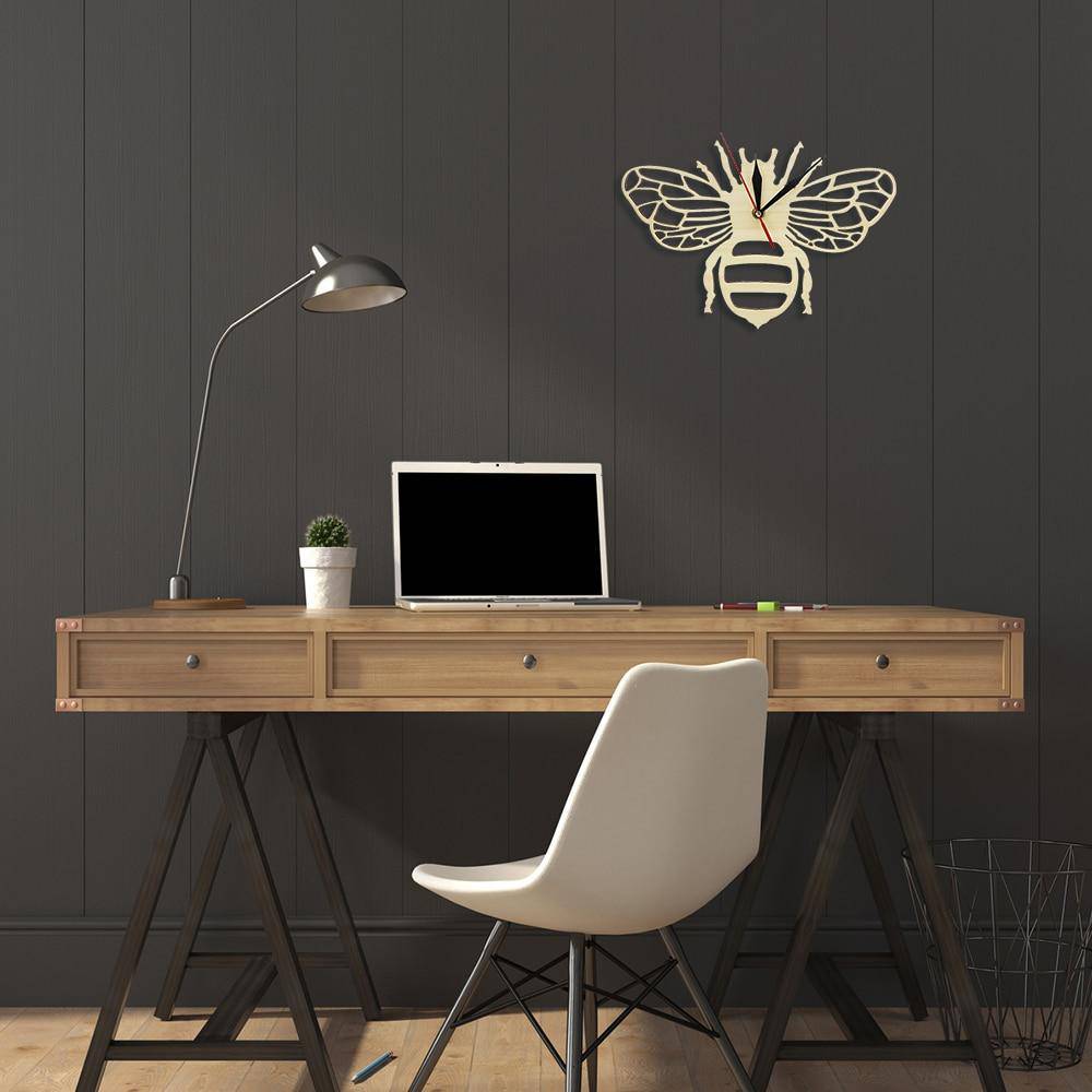 Horloge murale en bois en forme d'abeille 30cm Bee - vue 4 sur 7