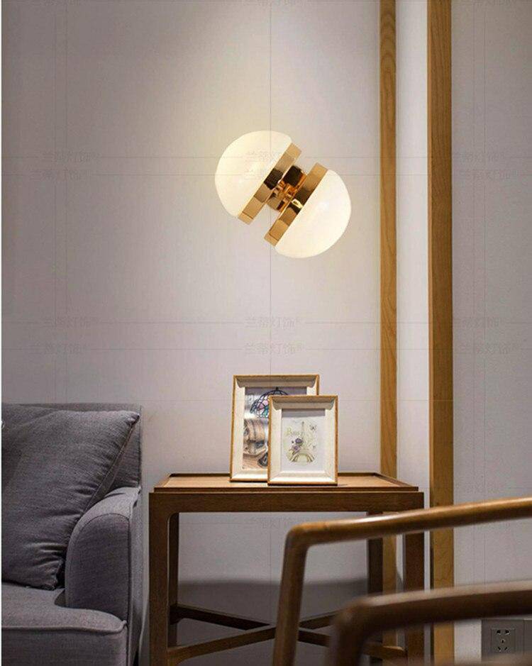 Applique murale dorée LED avec demi-sphère design Creative - vue 6 sur 7