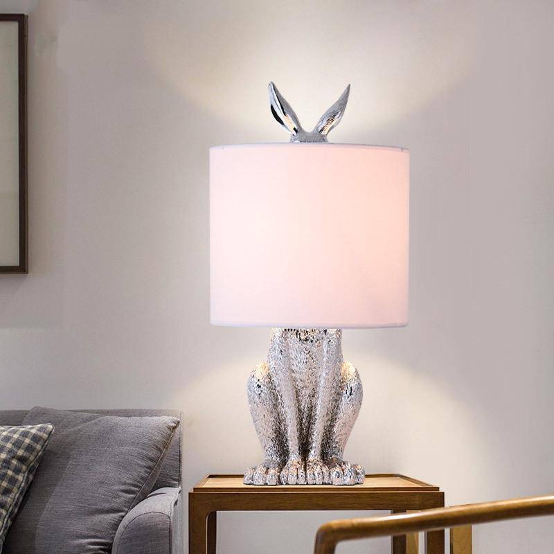 Lampe à poser design LED en résine style lapin Decor - vue 2 sur 7