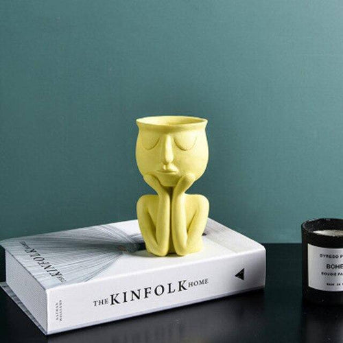 Vase statue en résine colorée Creative - vue 6 sur 7