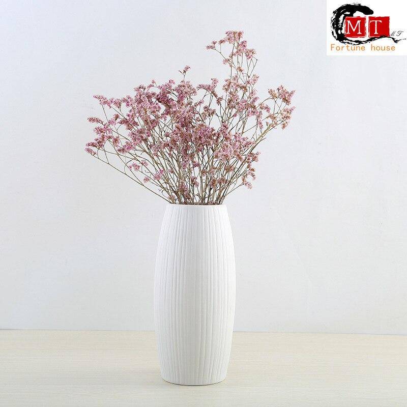 Vase moderne en porcelaine blanc Nordic - vue 4 sur 10