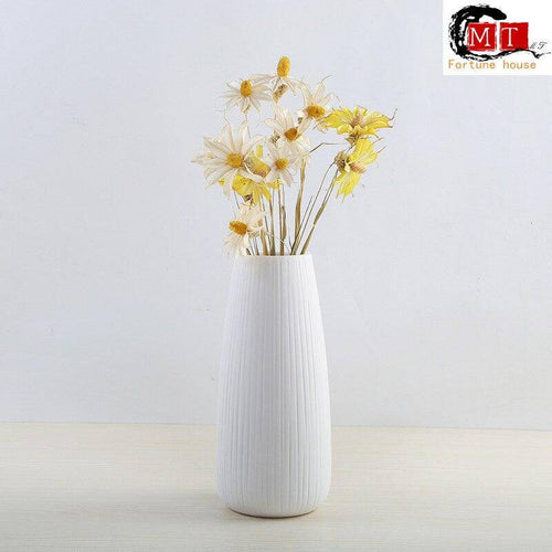 Vase moderne en porcelaine blanc Nordic - vue 4 sur 10