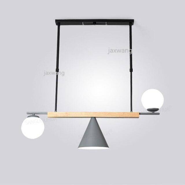 Suspension design à LED avec boules en verre et abat-jour triangle Loft - vue 6 sur 7