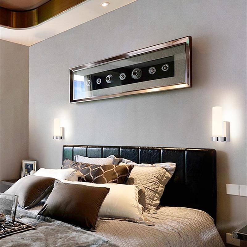 Applique murale design LED en métal avec verre cylindrique - vue 2 sur 11
