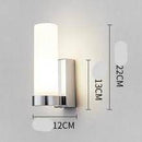 Applique murale design LED en métal avec verre cylindrique