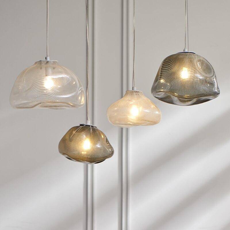 Suspension design LED en verre déformé de couleur Lofty - vue 4 sur 10