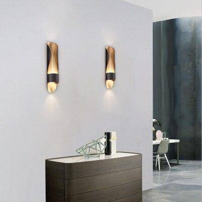 Applique murale design à LED en métal noir et doré - vue 6 sur 7