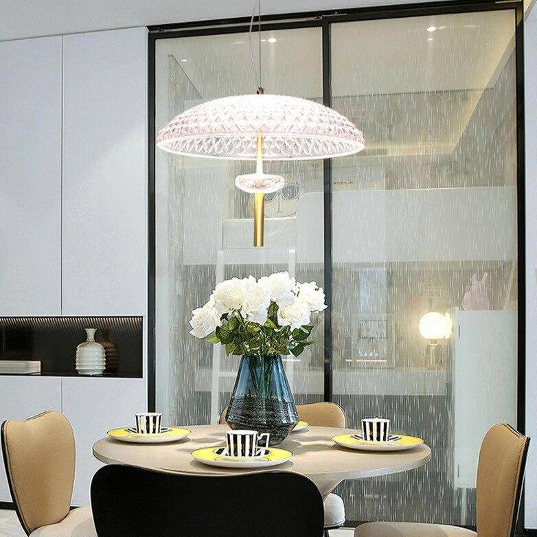 Suspension moderne LED en verre avec abat-jour arrondi et tige dorée - vue 2 sur 7