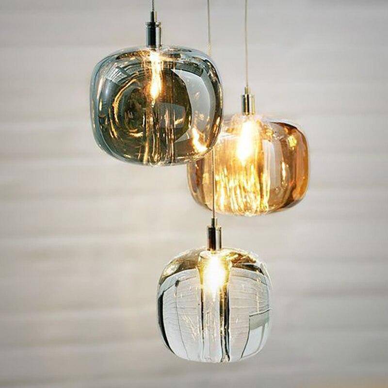 Suspension design à LED en verre coloré - vue 3 sur 12