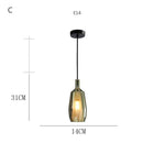 Suspension design à LED avec abat-jour en verre coloré