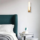 Applique murale design LED allongée avec abat-jour en marbre arrondi