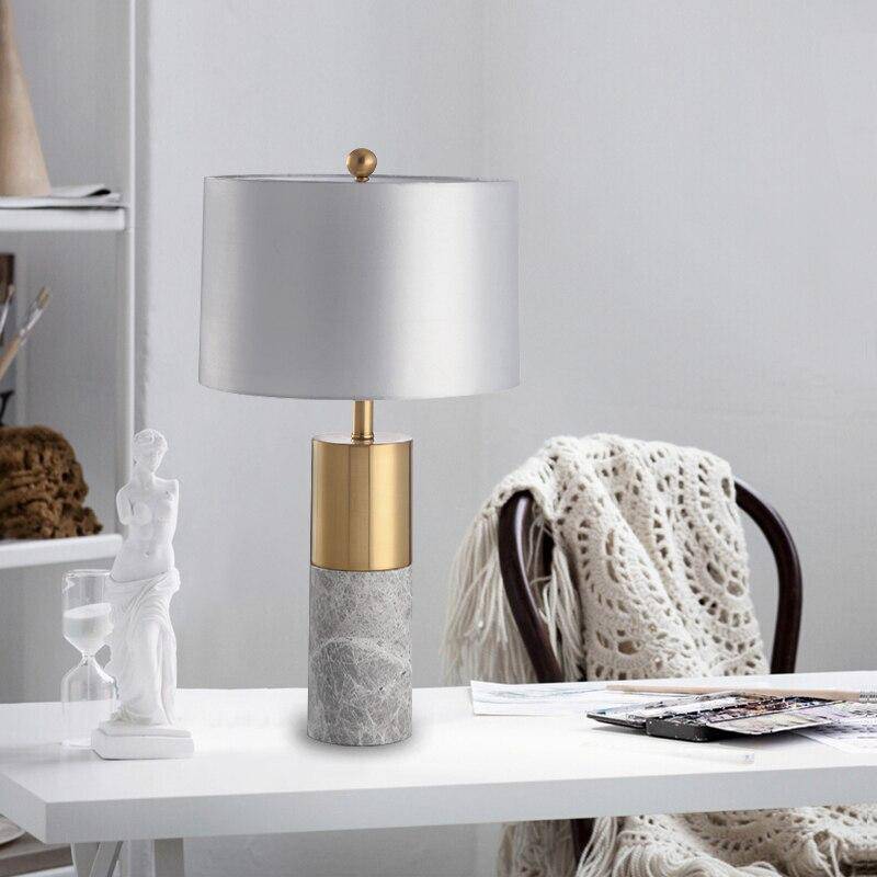 Lampe à poser design dorée LED en marbre et abat-jour gris - vue 3 sur 10