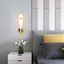 Applique murale LED pour enfant imitation fusée en métal doré