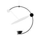 Suspension design LED avec arc de cercle noir et boule lumineuse Creative