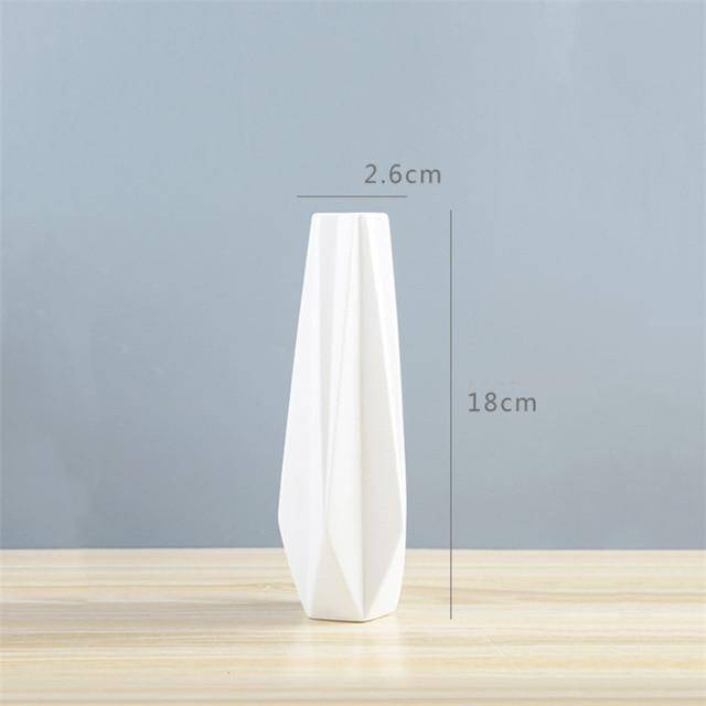 Vase géométrique en céramique style Wedding - vue 3 sur 10