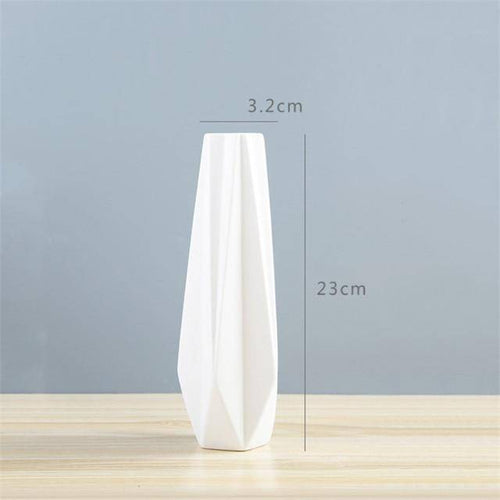 Vase géométrique en céramique style Wedding - vue 8 sur 10