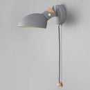 Applique design à LED coloré avec abat-jour orientable et interrupteur