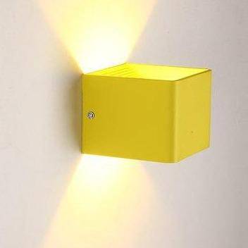 Applique murale moderne LED en cube métal coloré - vue 5 sur 14
