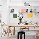 Suspension design LED avec abat-jour plat en métal coloré Art