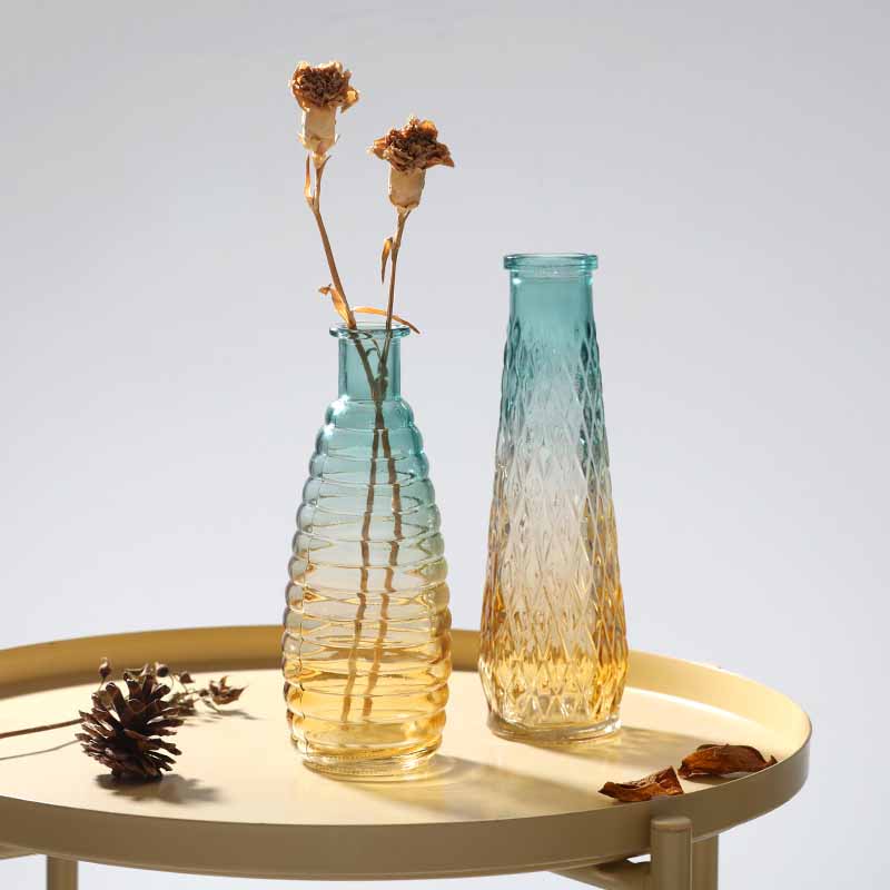 Vase en verre décoratif style scandinave - vue 5 sur 10