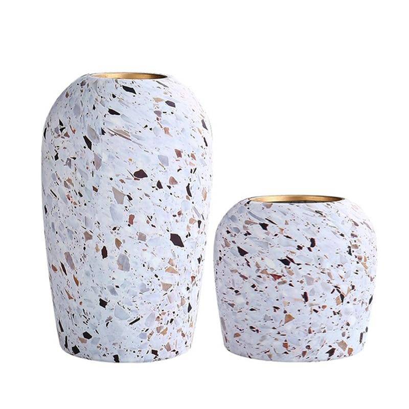 Vase design en céramique style Terrazzo blanc - vue 5 sur 8