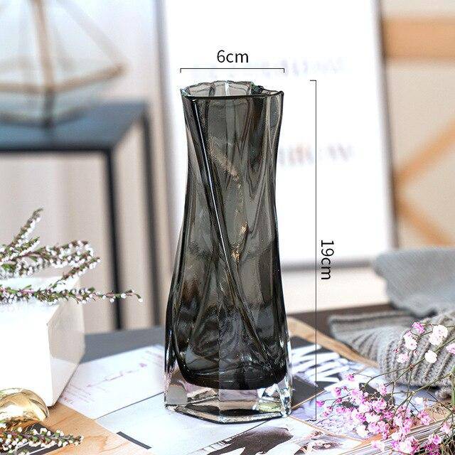 Vase en verre design au style géométrique Urna - vue 5 sur 9