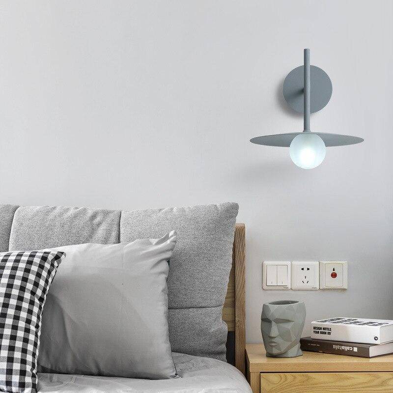 Applique murale design à LED en métal avec abat-jour et boule verre Loft - vue 4 sur 7