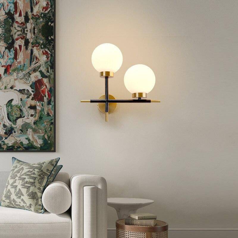 Applique murale design LED dorée avec boule en verre Wall - vue 3 sur 9
