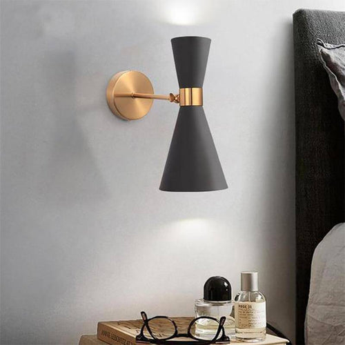 Applique murale design à LED avec abat-jour double triangle arrondi Newray - vue 5 sur 6