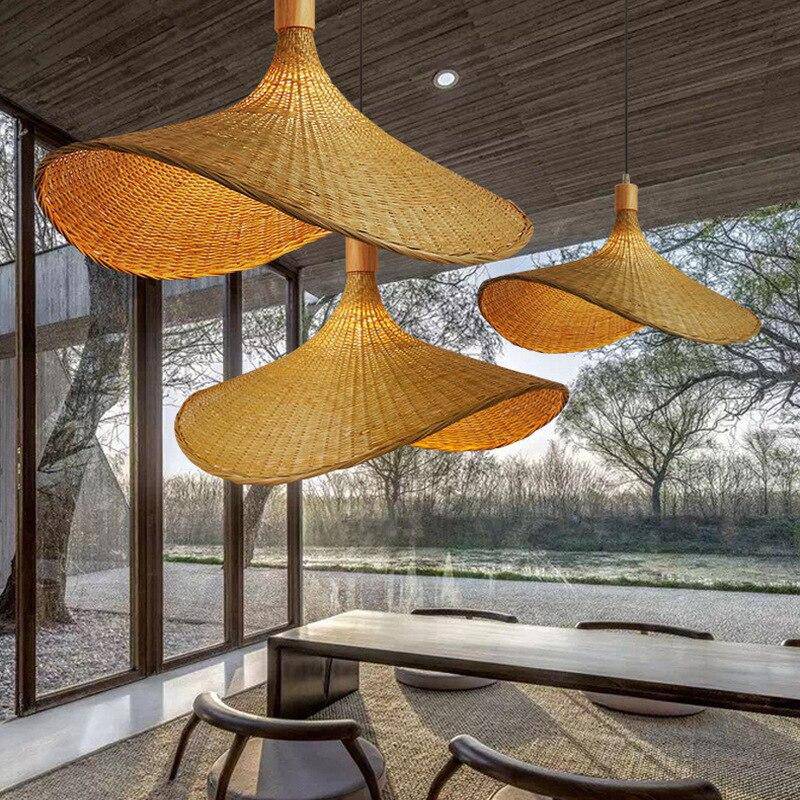 Suspension en rotin à LED style chapeau rustique beige - vue 4 sur 5