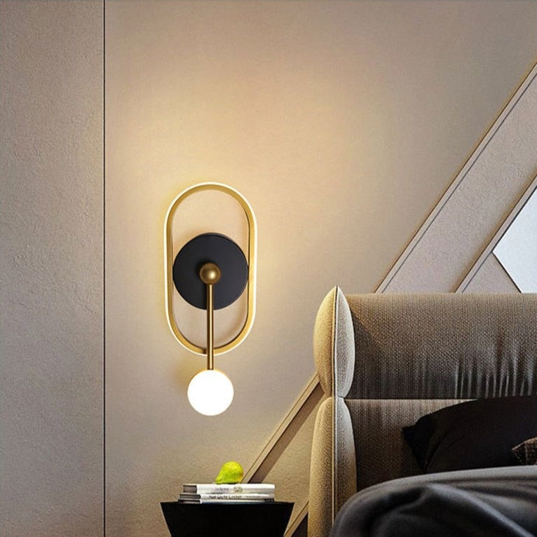 Applique murale design géométrique avec boule suspendue Oryna - vue 2 sur 9