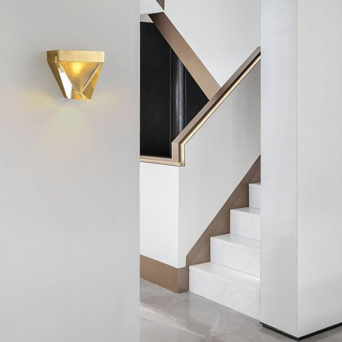 Applique murale moderne en forme de pyramide luxury Jarrett - vue 6 sur 7