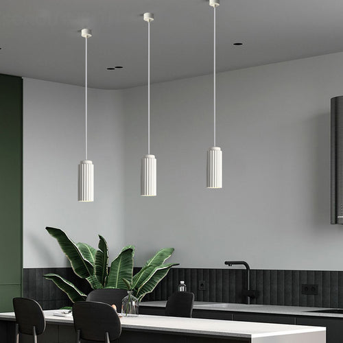 Suspension moderne LED avec abat-jour en tube coloré Kinna - vue 4 sur 12