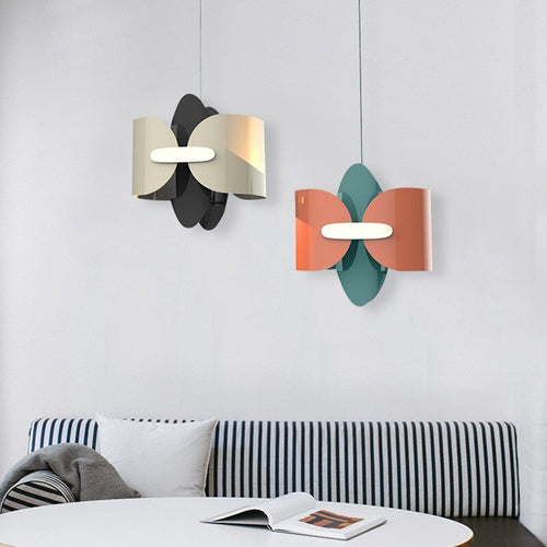 Suspension design en forme de papillon abstrait Kimberly - vue 3 sur 6