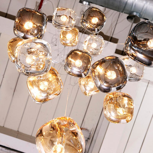 Suspension moderne LED forme de glaçon en cristal coloré Lua - vue 8 sur 10