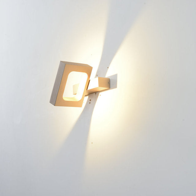 Applique murale design LED rotative en métal Havery - vue 3 sur 7