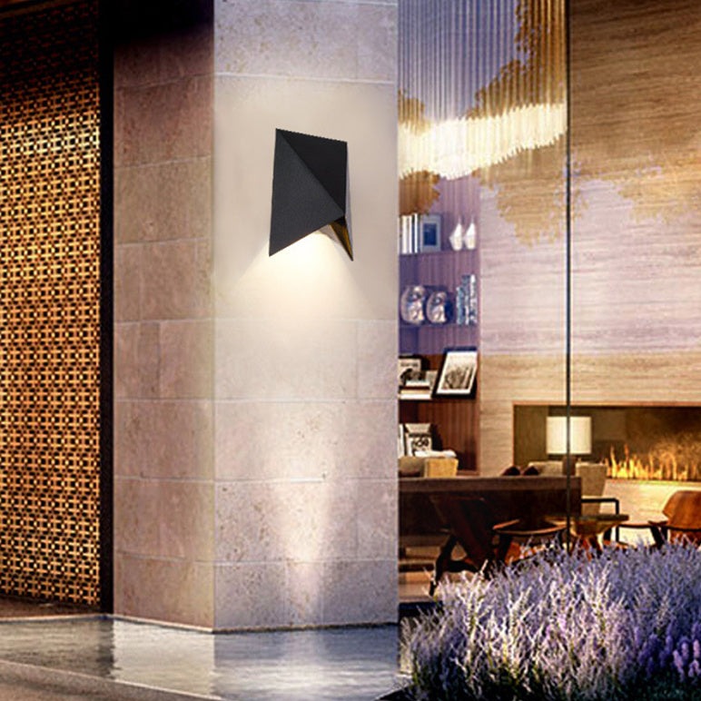 Applique murale design LED résistant à l'humidité Aliénor - vue 7 sur 17