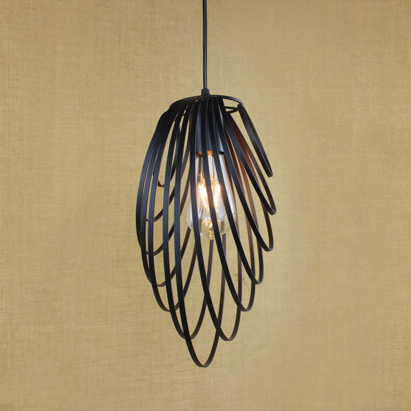 Suspension moderne style plume métallique Pukpero