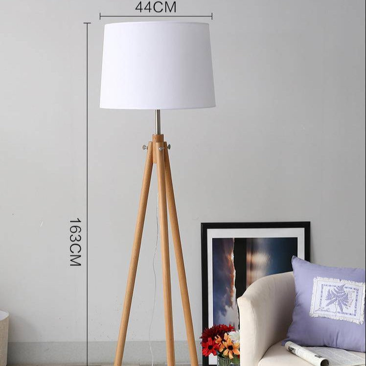 Lampadaire moderne abat-jour en tissu et trois pieds en bois Fabric - vue 4 sur 4