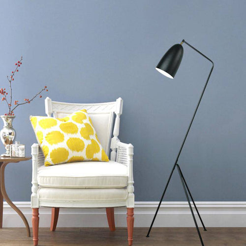 Lampadaire design pied triangle à LED - vue 2 sur 2