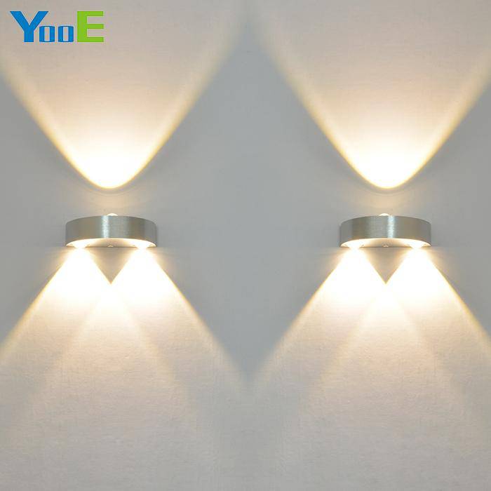 Applique chromé demi-cercle avec LED haut et bas (2 pièces) - vue 3 sur 4