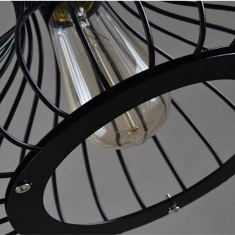 Suspension design industriel avec lampe en cage - vue 6 sur 8