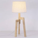 Lampadaire en bois Modern Wood sur 3 pieds avec abat-jour en tissu