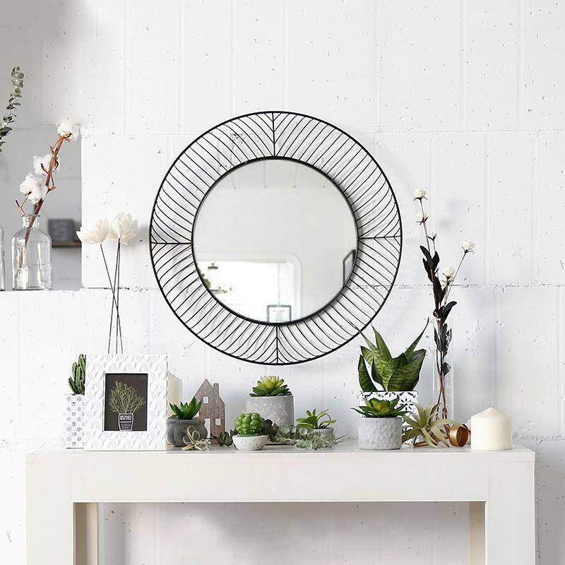 Miroir mural décoratif rond en métal noir Lattice - vue 3 sur 5