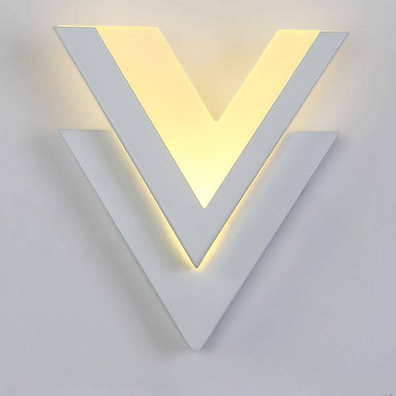 Applique murale LED en forme de V - vue 2 sur 4